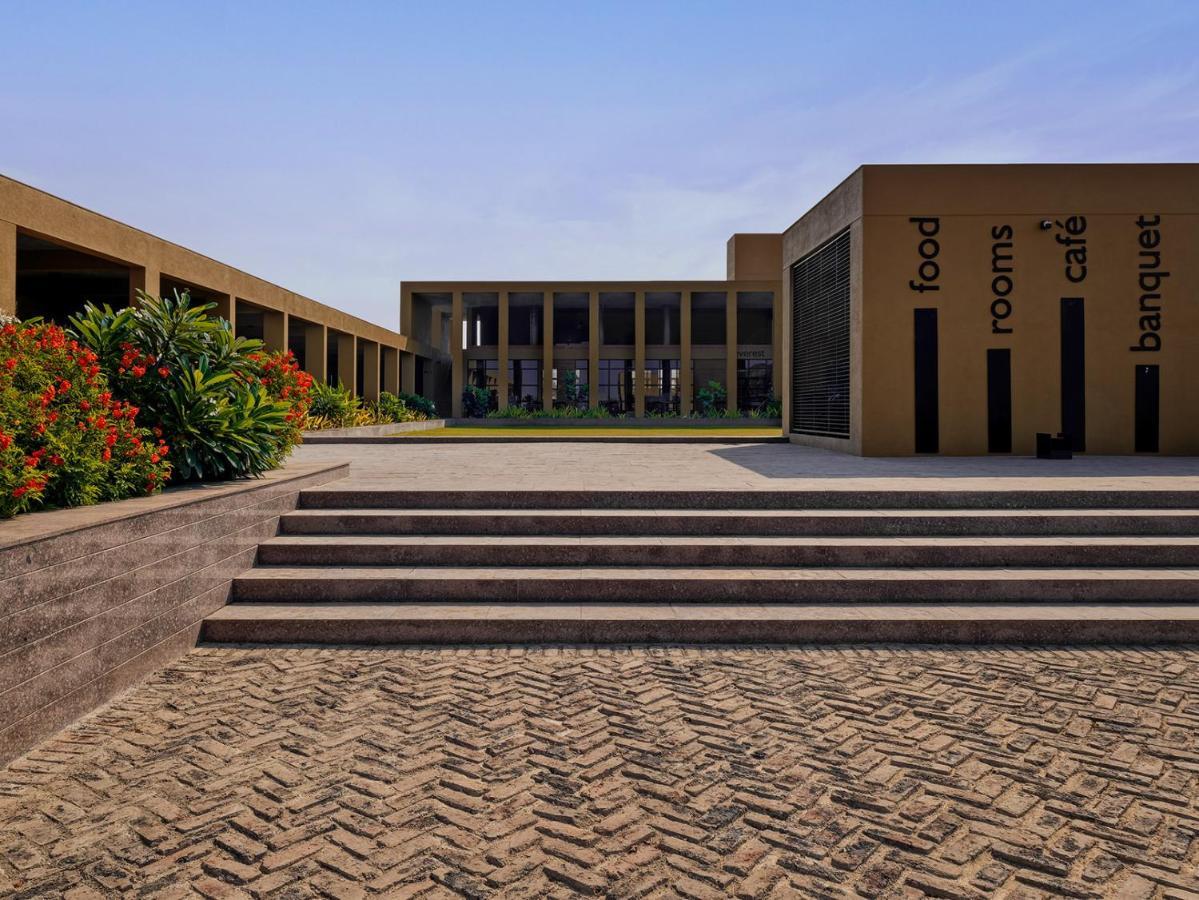 Hotel Mayur Express Sangamner Exterior foto